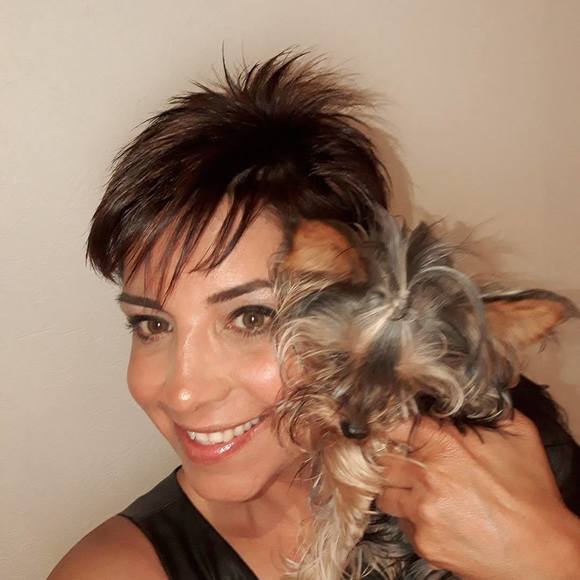 Meet your Posher, Karin - Picture 1 of 1